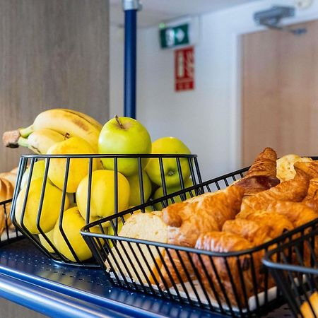 Ibis Budget Carcassonne Aeroport - A61 Екстер'єр фото