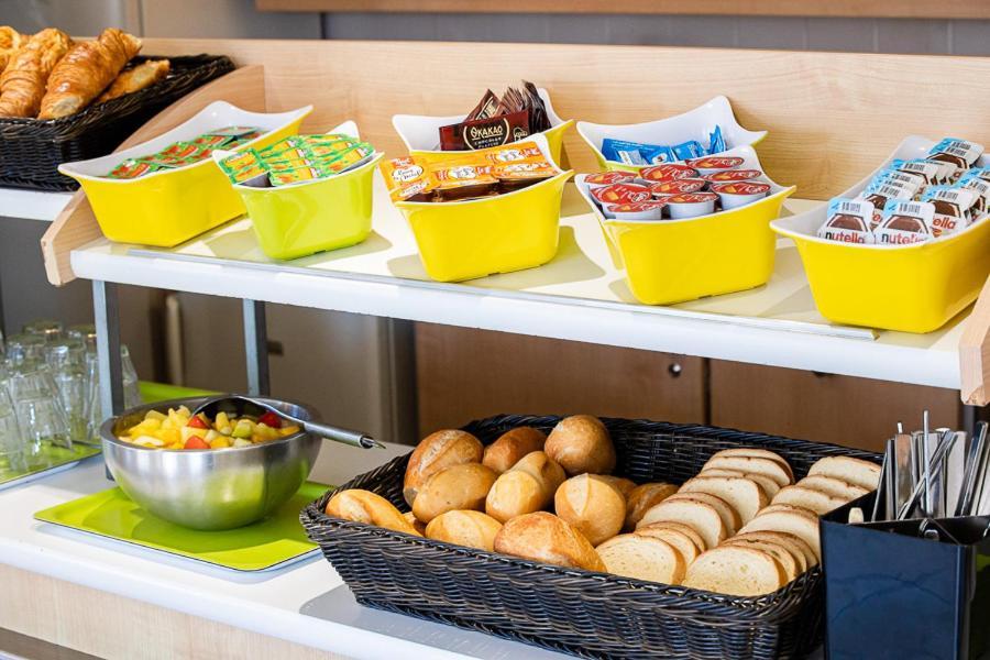 Ibis Budget Carcassonne Aeroport - A61 Екстер'єр фото
