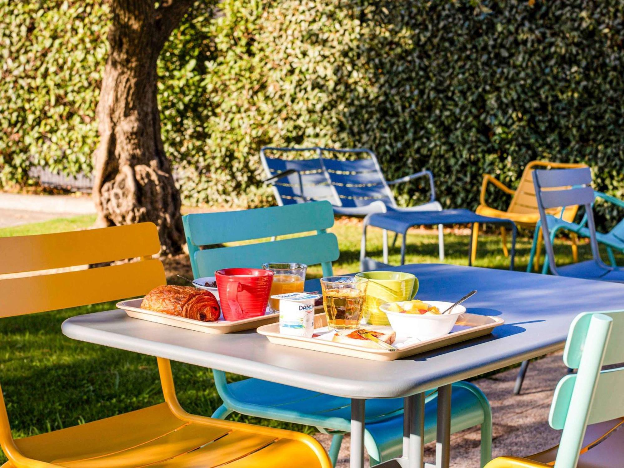 Ibis Budget Carcassonne Aeroport - A61 Екстер'єр фото