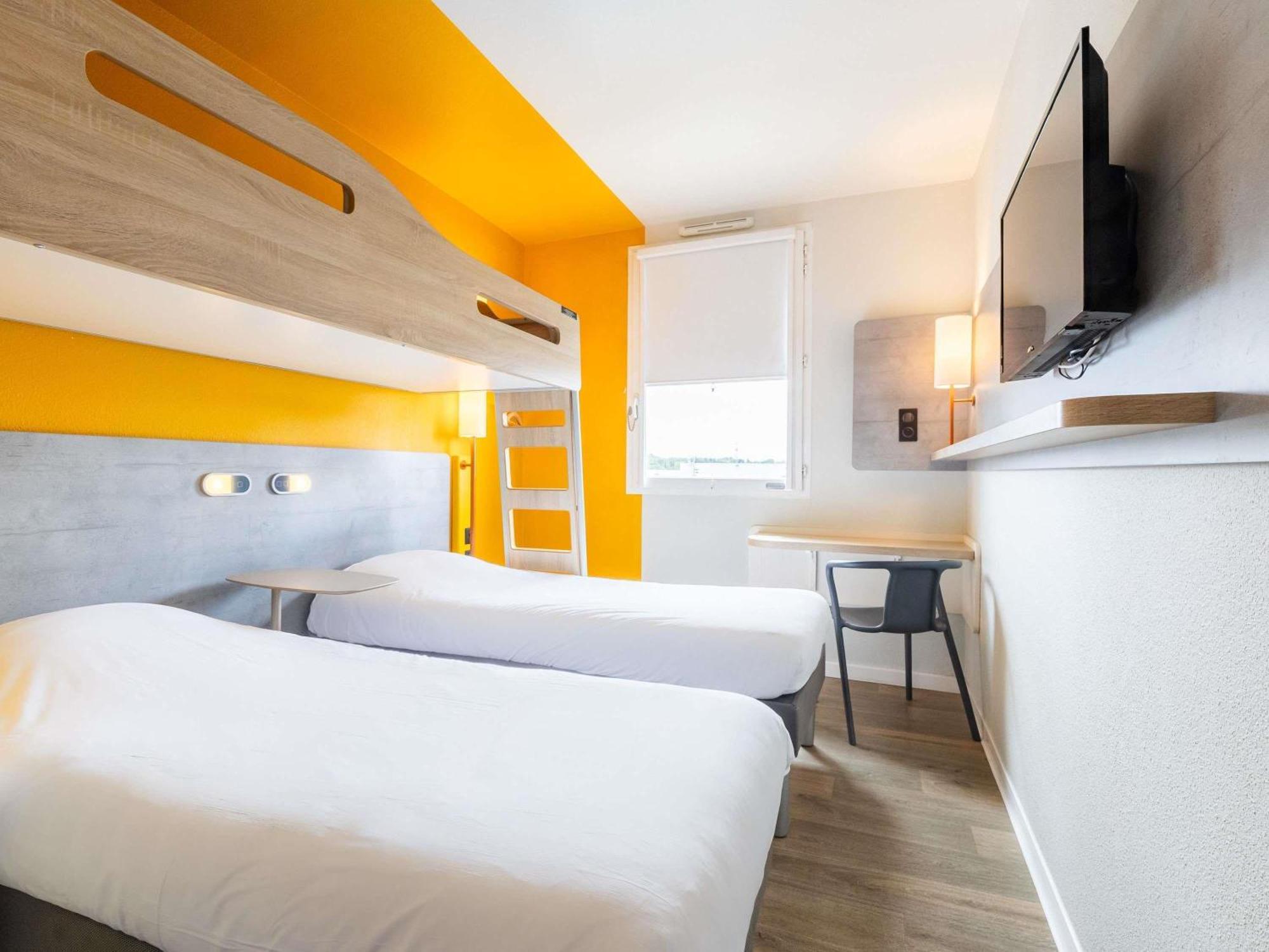 Ibis Budget Carcassonne Aeroport - A61 Екстер'єр фото