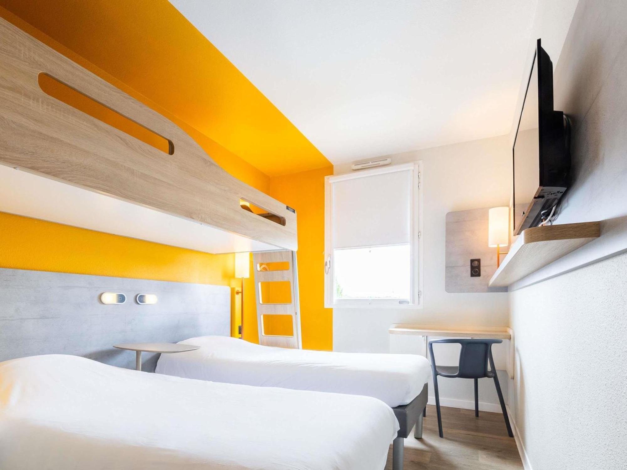 Ibis Budget Carcassonne Aeroport - A61 Екстер'єр фото