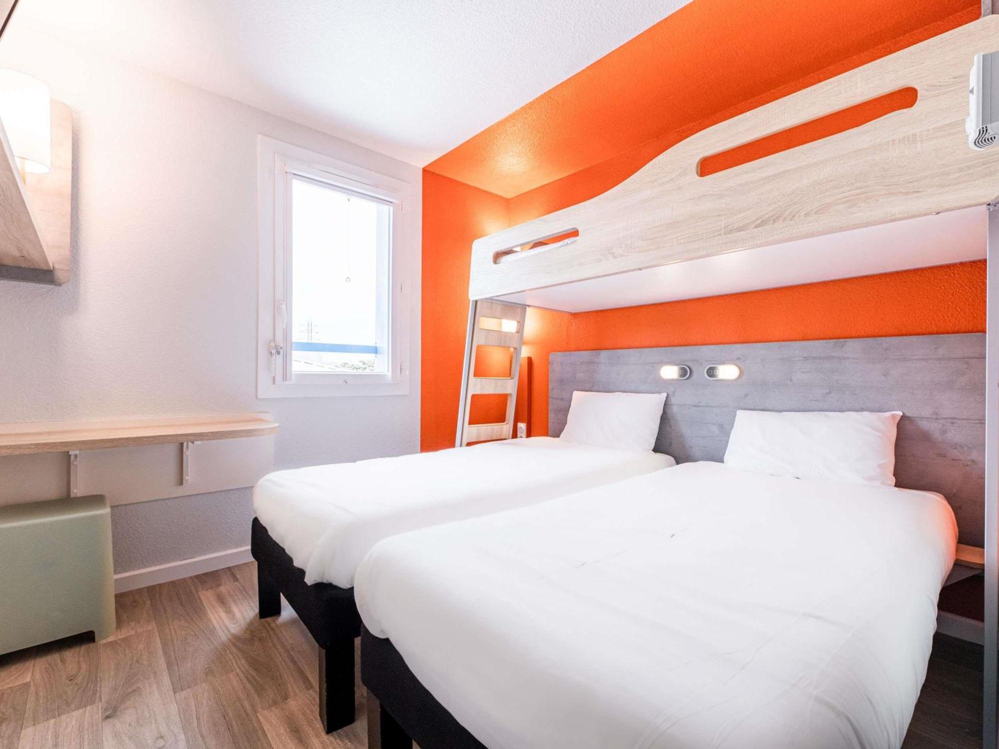 Ibis Budget Carcassonne Aeroport - A61 Екстер'єр фото